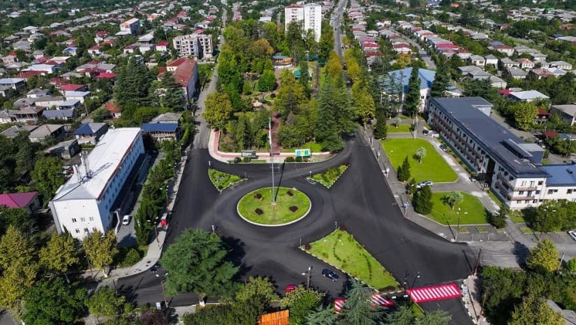 მთავრობამ მუნიციპალიტეტებში პროექტებისთვის გამოსაყოფი თანხა ₾400 მლნ-მდე გაზარდა | რა გაკეთდება?