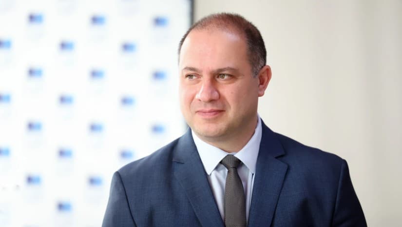 "მიღწეული პროგრესი ხაზს განათლებაში მიმდინარე რეფორმების მნიშვნელობას უსვამს" - მიქანაძე PISA-ს შედეგებზე