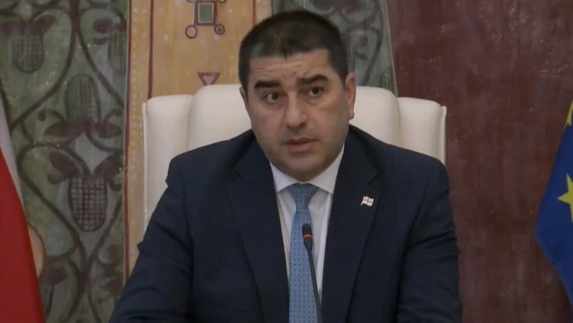 „მოვა მაისი და ყველაფერი გაირკვევა“ - პაპუაშვილი აშშ-სთან ურთიერთობების გადატვირთვაზე