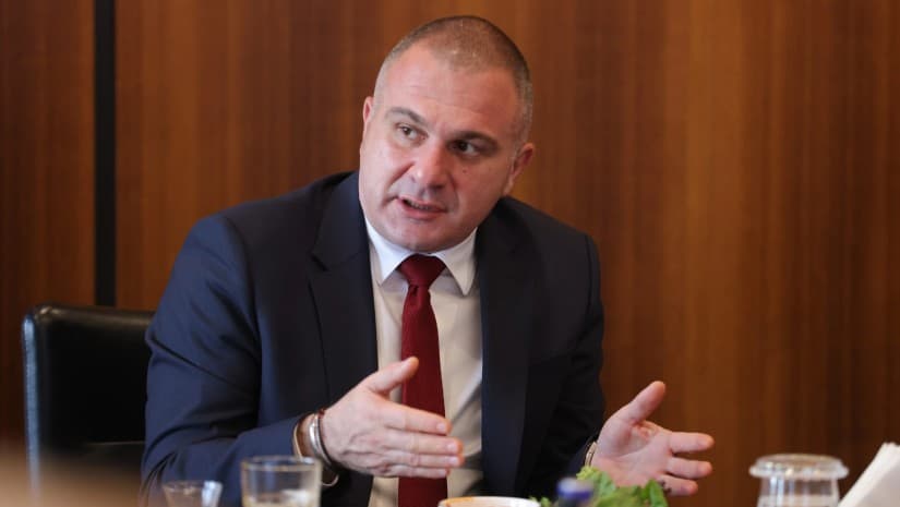 კერძო კომპანიები, სადაც დარჩებიან გზების მოვლა-შენახვაში, იქაც შევცვლით სისტემას - რევაზ სოხაძე