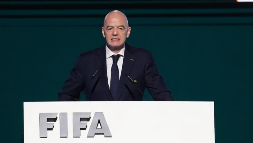 ჯანი ინფანტინო 2027 წელს FIFA-ს არჩევნებში კენჭს მესამედ იყრის