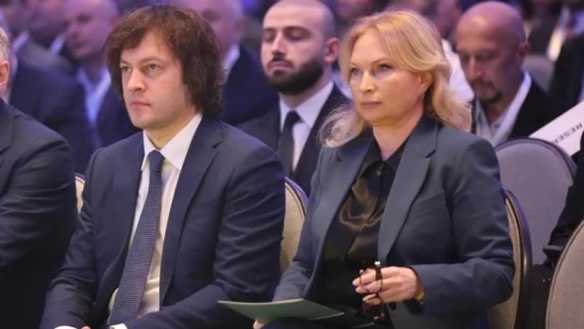 რეზერვები რეკორდულია, ლარი სტაბილურობას ინარჩუნებს... მადლობა ეკონომიკურ გუნდს, სებ-ს - კობახიძე