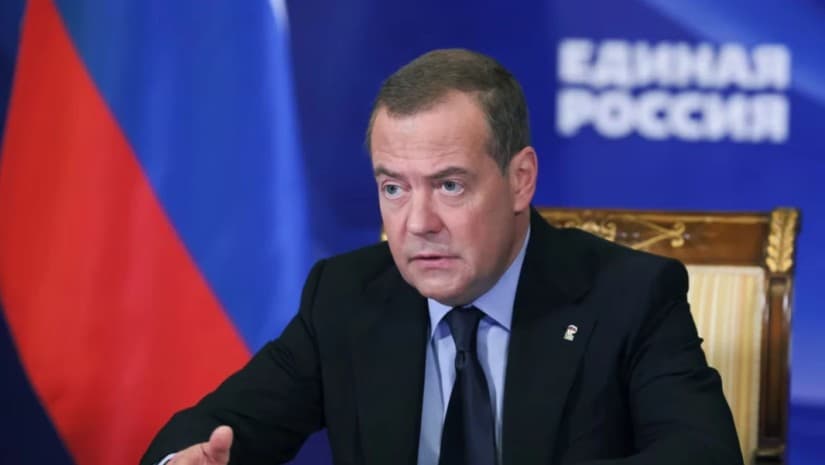 აიათოლა ხამენეის დაკრძალვას მედვედევი პუტინის სპეციალური წარმომადგენლის სტატუსით დაესწრება