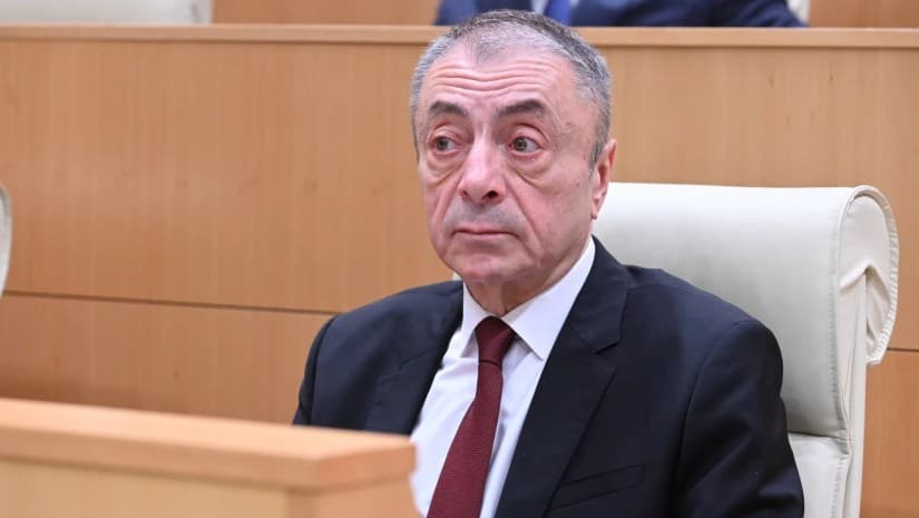 შარმანაშვილის ცოლმა ძმისგან ნასესხები თანხით ბინა და ავტოფარეხი იყიდა - რა ქონებას ფლობს „ოცნების“ დეპუტატი?