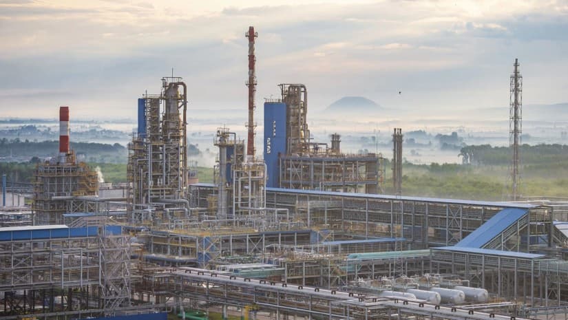 უკრაინამ Gazprom-ის ნავთობგადამმუშავებელ ქარხანაზე იერიში მიიტანა