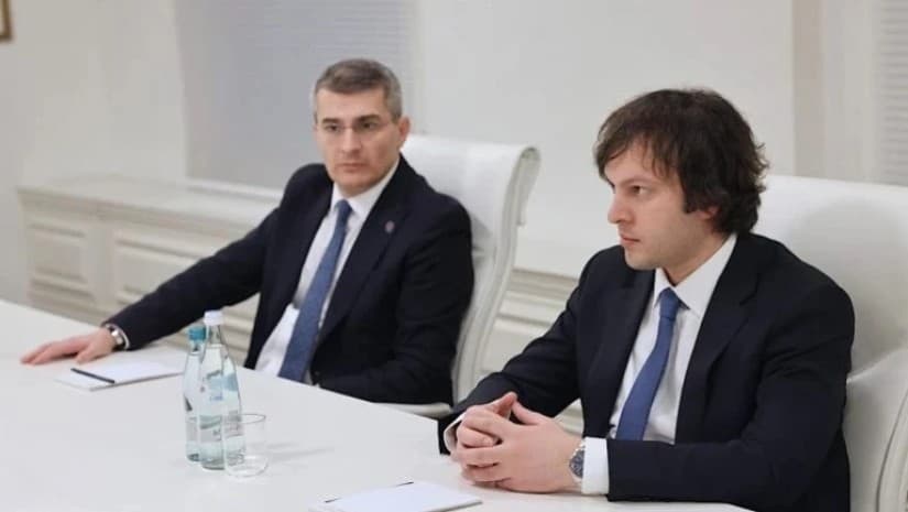 მთავრობა რეგიონული პოლიტიკის საკითხებში სახელმწიფო მინისტრის აპარატს ქმნის