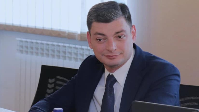 „ბათუმის ნავთობტერმინალი და საზღვაო პორტი შუა დერეფნის სისტემაში: ყაზახური ინვესტიცია და ქართული ინფრასტრუქტურა“ - საქართველოში ყაზახეთის რესპუბლიკის საპატიო კონსულის გ. აბაშიძის სტატია