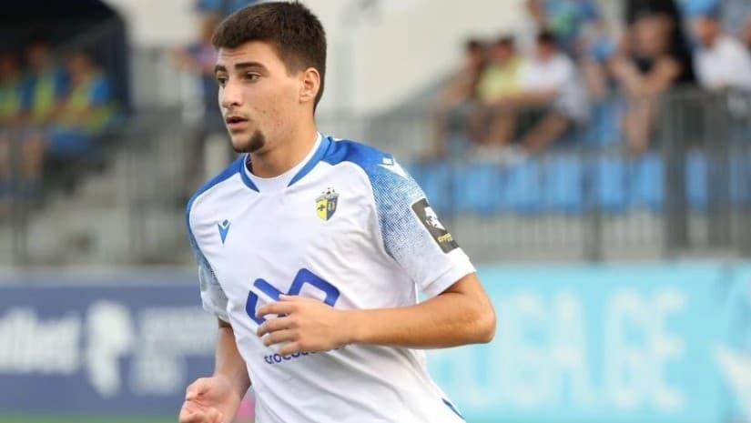 17 წლის ქართველი ფეხბურთელი ანდრია ბართიშვილი კარიერას ლონდონის „არსენალში“ გააგრძელებს