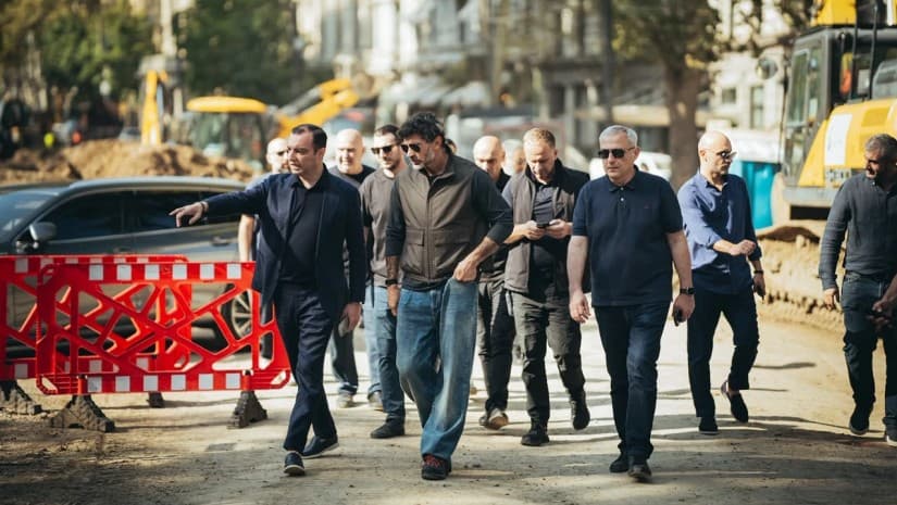 რუსთაველის გამზირზე ავარიულ მდგომარეობაში მყოფი ორი მიწისქვეშა გადასასვლელის გამაგრება მიმდინარეობს - მერია