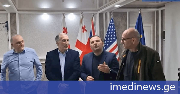 თბილისის საქალაქო სასამართლოში ოთხი ოქტომბრის საქმეზე ბრალდებულების მურთაზ ზოდელავას, ირაკლი ნადირაძის, პაატა მანჯგალაძის, პაატა ბურჭულაძის, ლაშა ბერიძისა და კიდევ ხუთი პირის სასამართლო პროცესი გაიმართა