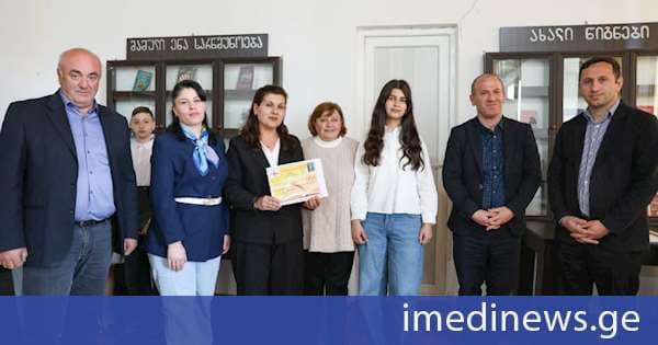 ბიბლიოთეკარის დღესთან დაკავშირებით დაბა ხულოს ბიბლიოთეკაში ღონისძიება გაიმართა