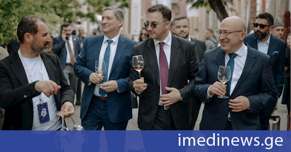 დავით სონღულაშვილი ღვინის ეროვნული დღის ფარგლებში გამართულ ქართული ღვინის გამოფენა-დეგუსტაციას დაესწრო