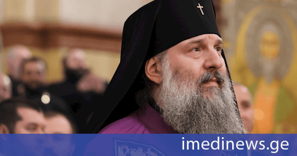 მეუფე შიო: დღეს ისტორიული მოვლენის წინაშე ვდგავართ. ყოვლადწმინდა სამების ამ დიდებულ ტაძარში შეკრებილნი სრულად ვართ მინდობილნი ღვთის განგებულებას, რათა ერთობით და თანხმობით ავირჩიოთ საქართველოს ეკლესიის ახალი მწყემსმთავარი