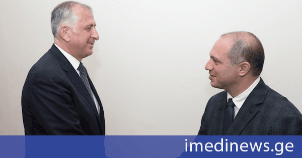 გივი მიქანაძემ აჭარის მთავრობის თავმჯდომარე ზურაბ პატარაძესთან შეხვედრა გამართა