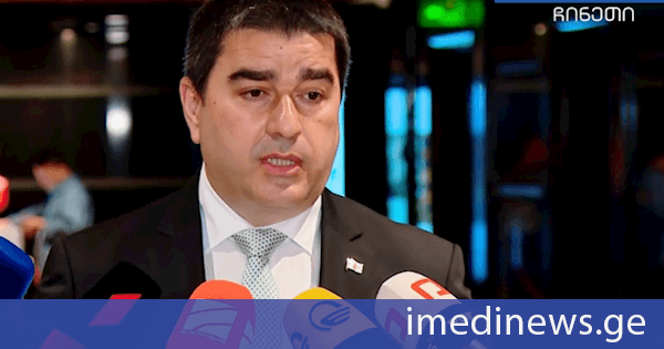 შალვა პაპუაშვილი: ადამიანთა უფლებების რამე სტანდარტზე ჩვენ ნუ გველაპარაკებიან, როდესაც ძაღლებს უქსევენ ადამიანებს. ამ ქვეყნის ელჩი მერე საქართველოზე პრეტენზიებს ნუ გამოთქვამს