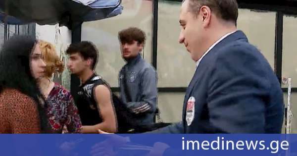 მას შემდეგ, რაც „ქრონიკამ“ ოპოზიციური ალიანსისადმი საზოგადოების ნეგატიური დამოკიდებულების ფაქტები აჩვენა, გიორგი ვაშაძემ აღიარა, რომ მათ შეკრებებზე ინფორმაციას „იმედის“ კამერას უმალავენ