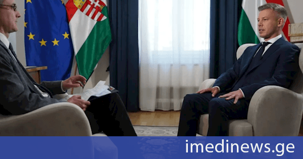 უნგრეთის პრემიერი პოლიტიკოსებისთვის ხელფასების შემცირებას გეგმავს