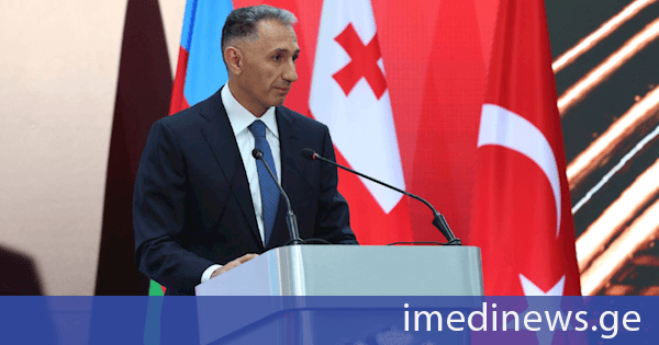 აზერბაიჯანის რესპუბლიკის ციფრული განვითარებისა და ტრანსპორტის მინისტრი: მადლობა ყველა იმ ადამიანს, ვინც ბაქო-თბილისი-ყარსის პროექტის განხორციელებაში მიიღო მონაწილეობა, მჯერა, ეს პროექტი კიდევ უფრო დააკავშირებს ჩვენს ქვეყნებს