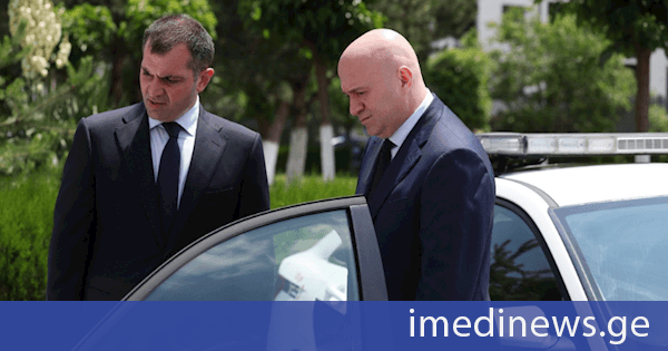 სულხან თამაზაშვილმა დაცვის პოლიციის დეპარტამენტში სამუშაო შეხვედრა გამართა და განახლებული ავტოპარკი დაათვალიერა