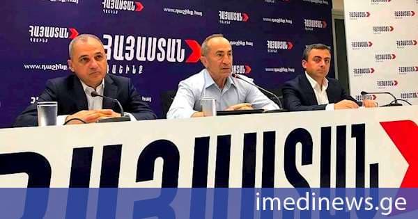 სომხური მედია: ცენტრალურმა საარჩევნო კომისიამ ბლოკ „სომხეთის“ ლიდერისა და ყოფილი პრეზიდენტის, რობერტ ქოჩარიანის წინააღმდეგ სისხლისსამართლებრივი დევნის დაწყებაზე თანხმობა მისცა