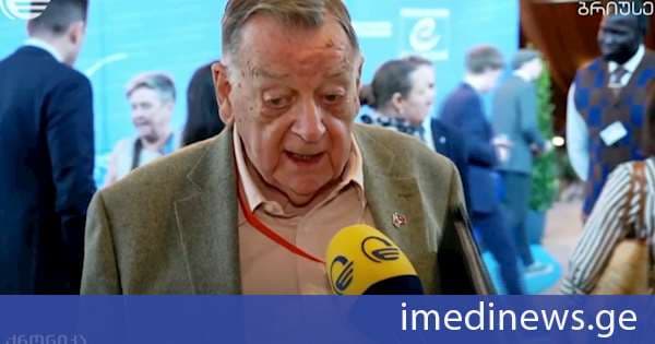 ევროსაბჭოს საპარლამენტო ასამბლეის წარმომადგენელი ლესლი გრიფითსი ქართულ ოპოზიციაზე: სამი თუ ოთხი დელეგაცია მყავდა ლონდონში და მოვუწოდე, იპოვონ ერთიანი ხმა, რათა ჩვენ შეგვეძლოს მხარდაჭერა - ყოველ ჯერზე, როცა ვსწავლობდი საკითხს და ვამბობდი, რომ მხარს ვუჭერდი, შემდეგ სხვა დელეგაცია მოდიოდა ჩემთან შესახვედრად