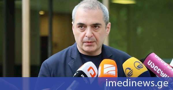 გიორგი პატარიძე ხოშტარიას მკურნალ ექიმზე: როდესაც ექიმი აფასებს ასე პაციენტის მდგომარეობას, რომ გააჩნია ისეთი ტკივილები, ფაქტობრივად, წარმოუდგენელი იყო მისი გასინჯვა, მესმის, რომ შეიძლება, დაკავებული ბრძანდება, თუმცა ვფიქრობ, პაციენტის საუკეთესო ინტერესებიდან გამომდინარე, მას უნდა გადაედო ყველაფერი და მომხდარიყო ჩვენთან შეხვედრა