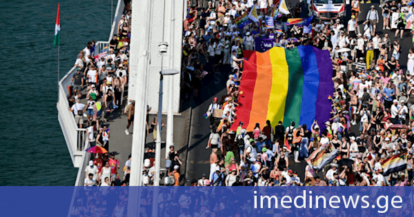 Reuters: ათასობით უნგრელი შეუერთდა ბუდაპეშტში პრაიდის პირველ მსვლელობას ორბანის დამარცხების შემდეგ