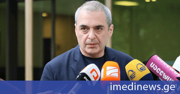 გიორგი პატარიძე: მინდა ხაზგასმით აღვნიშნო, რომ მსგავსი სპეკულაციები, რომელიც სამწუხაროდ ამ დღეების განმავლობაში გრძელდებოდა და მიმდინარეობდა ბრიფინგებით საუბარი - ეს თითოეულ ბრალდებულებსა და მსჯავრდებულებზე ძალზედ უარყოფითად აისახება