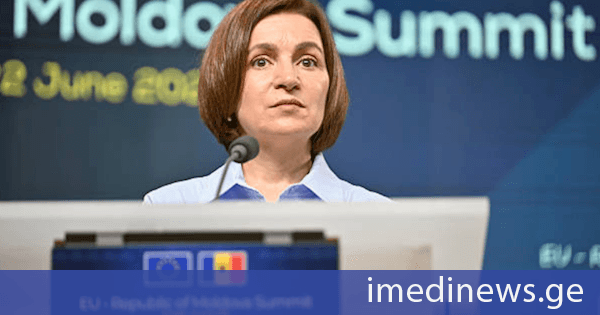 მოლდოვაში პოლიტიკური სკანდალია. სანდუს ახლო ნათესავი სახელმწიფო უწყებაში მუშაობისთვის თვეში 6 ათას ევროს ხელფასის სახით იღებდა