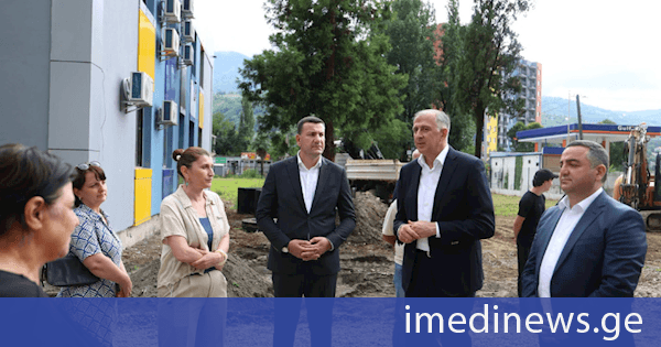 აჭარის მთავრობის თავმჯდომარე ზურაბ პატარაძემ სოფელ ერგეს საბავშვო ბაღისა და ადმინისტრაციული შენობის მშენებლობა დაათვალიერა