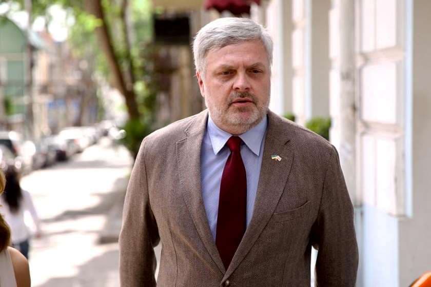 გიორგი ბარამიძე: როდესაც 7 აგვისტოს რუსეთის ფედერაციის შეიარაღებული ძალების ძალიან დიდი ნაწილი - ტანკები, არტილერია, ტექნიკა, დიდი რაოდენობით ძალა შემოვიდა რუსეთ-საქართველოს საზღვრიდან როკის გვირაბისკენ, ქვეყნის პრეზიდენტმა, მოახდინა ჩვენი ჯარის მობილიზაცია, გასცა ბრძანება, რომ ამ ფართომასშტაბიან  აგრესიას საქართველო დაუპირისპირდეს შეიარაღებული ძალებით ისე, როგორც ამის შესაძლებლობა და უნარი გვქონდა