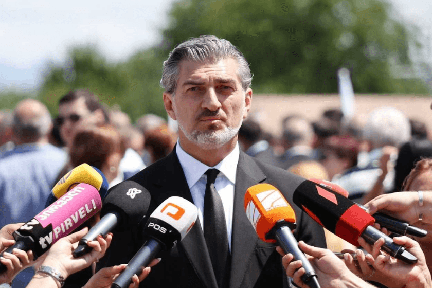 პრეზიდენტი: საზოგადოებამ უნდა იცოდეს, რა გადაწყვეტილებები მიიღო მაშინდელმა ხელისუფლებამ და რა შედეგები მოჰყვა ამას