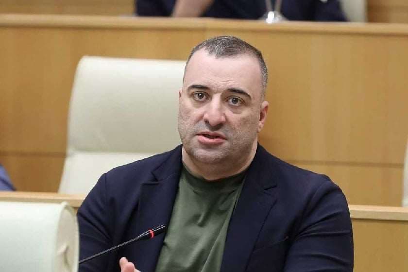 რატი იონათამიშვილი აფხაზეთში საწვავის შეტანაზე: უკლებლივ ყველა აგენტი დამწკრივდა და დაიწყეს ერთი მესიჯის გავრცელება, თითქოს ეს ტვირთი განკუთვნილი იყო რუსეთის სამხედრო ძალისთვის და საქართველო, მათი ფორმალური სამშობლო ლამის ომის თანამონაწილედ გამოაცხადეს