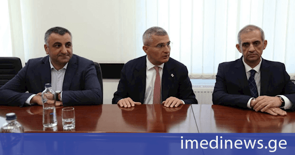 რეგიონული განვითარების მინისტრმა მცხეთა-მთიანეთის მუნიციპალიტეტების მერებსა და საკრებულოების თავმჯდომარეებს მხარის ახლად დანიშნული სახელმწიფო რწმუნებული, ლევან ზაუტაშვილი წარუდგინა