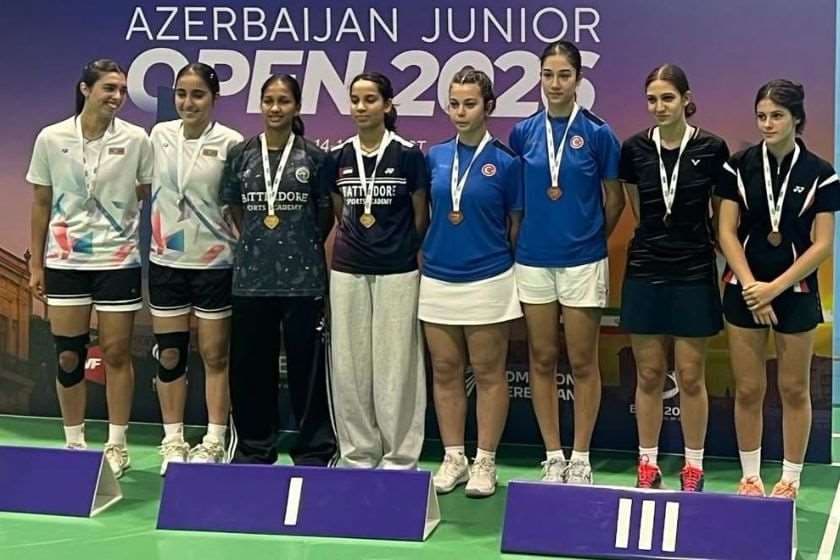 ბადმინტონის მოთამაშეებმა ქეთევან წამალაიძემ და ნინო ტუხაშვილმა „Azerbaijan Junior Open 2026-ზე“ წყვილთა კატეგორიაში ბრინჯაოს მედალი მოიპოვეს