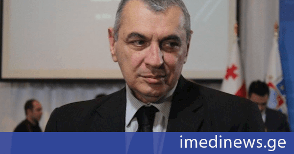დავით ზურაბიშვილი: არაფორმალურ დონეზე ჩერგოლეიშვილის ძალაუფლება იყო გაცილებით მეტი, ვიდრე მინისტრთა კაბინეტის აბსოლუტური უმრავლესობის. ხანდახან თვითონაც წამოსცდება ხოლმე უნებურად, იტყვის: „შევედი მიშასთან და ვუთხარი“ ან „გიგის დავურეკე და გამოვართვი ავტობუსები“. ახლა აბოლებს ახალგაზრდებს, თითქოს ერთი ფრილანსერი იდეალისტი იყო წარსულში