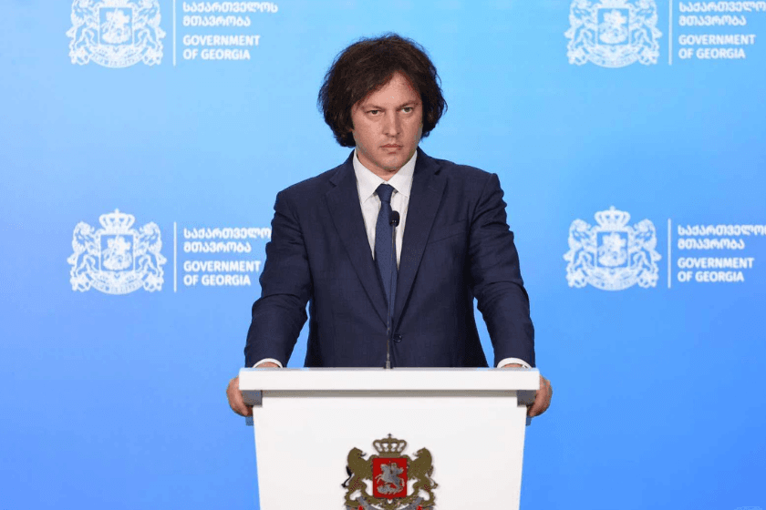 პრემიერი „ნაციონალურ მოძრაობაზე“: ჩვენთვის კატეგორიულად მიუღებელია, როგორც ორმაგი სტანდარტი, ისე მათი რუსოფობიული განცხადებები და გზავნილები, ეს არის კიდევ ერთი მოღალატეობრივი ნაბიჯი და მათი მოღალატეობრივი ბუნების გამოხატულება