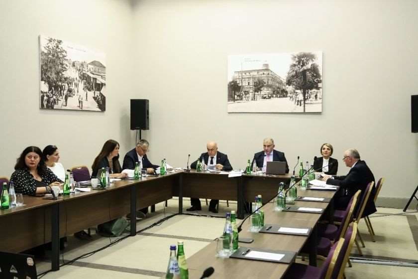 ჯანდაცვის მინისტრის ხელმძღვანელობით, პროფესიული განვითარების საბჭოს მორიგი სხდომა ბათუმში გაიმართა