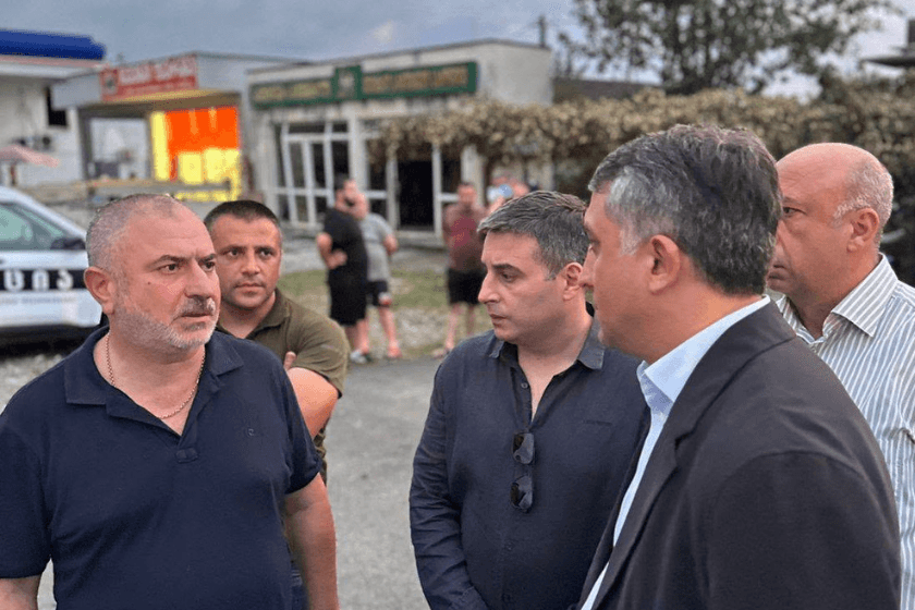 ზუგდიდში გაზგასამართ პუნქტთან არსებულ ვითარებას ზუგდიდის მერი გაეცნო