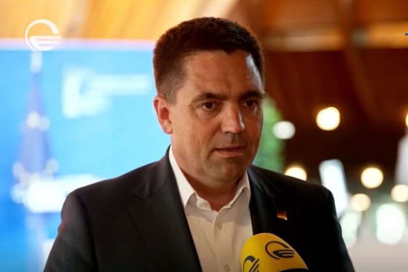 „ალტერნატივა გერმანიისთვის“ წევრი: ჩვენი პარტიის ასაკრძალად რეალური საფუძველი არ არსებობს