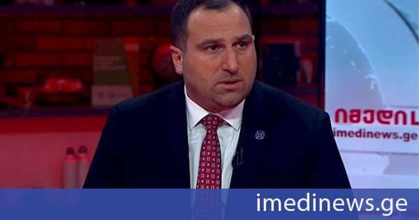 კირცხალია „ნაცმოძრაობაზე“: მათი რიტორიკა ანტირუსულია, ქმედება - პრორუსული - დარწმუნებული ვარ, ხელისუფლებაში რომ ყოფილიყვნენ, შეეცდებოდნენ შეეგუებინათ საზოგადოება, რომ ხალხს უმტკივნეულოდ გადაეტანა ტერიტორიებზე უარის თქმა