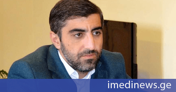ლევან კოჭლოშვილი: კოლექტიურ ლევან ბერძენიშვილებს უცებ ერეკლე მეფე შეუყვარდათ. როდესაც ისტორიულ პიროვნებას საკუთარი პოლიტიკური დღის წესრიგისთვის იყენებ, ეს პატრიოტიზმი კი არა, მანიპულაციაა