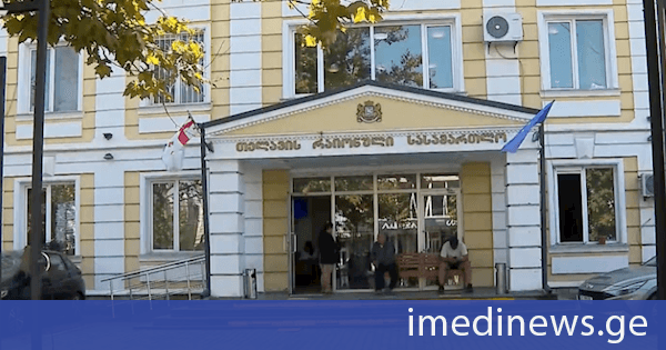 სოციალურ ქსელ Facebook - ში სიძულვილის ენის გამოყენებისთვის მალხაზ მაჩალიკაშვილი ათასი ლარით დაჯარიმდა