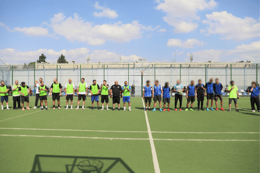 მსჯავრდებულებსა და ეროვნული საფეხბურთო ნაკრების ვეტერან ფეხბურთელებს შორის ამხანაგური მატჩი გაიმართა