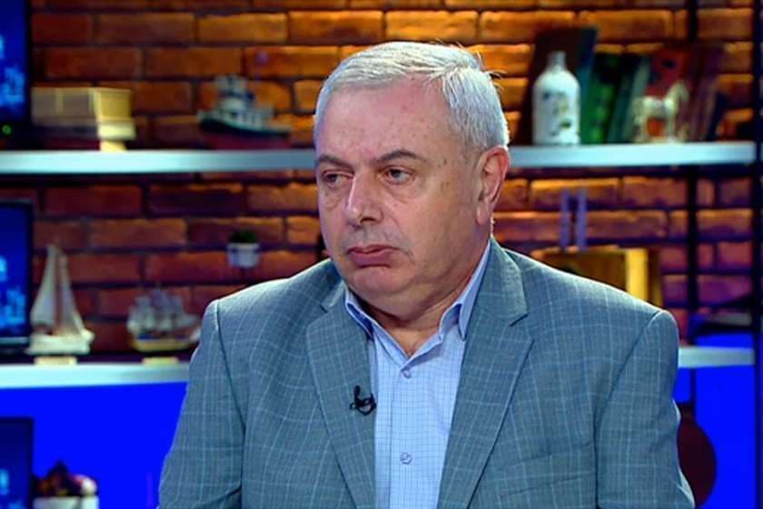 ზაალ ანჯაფარიძე: ერთი „ნაცის“ გია ბარამიძის პროვოკაციის გაგრძელება არის მეორე „ნაცის“ ნიკა გვარამიას განცხადება, რომ აფხაზებს და ქართველებს ერთმანეთი არ უყვართ და ამიტომ თურმე, აფხაზეთი უნდა დავთმოთო. ალბათ, იგივეს ფიქრობს ცხინვალზეც, თან დააყოლა „წყალგაუ,მტარი არგუმენტი,“ ასე უფრო მარტივად მიგვიღებენ ევროკავშირშიო