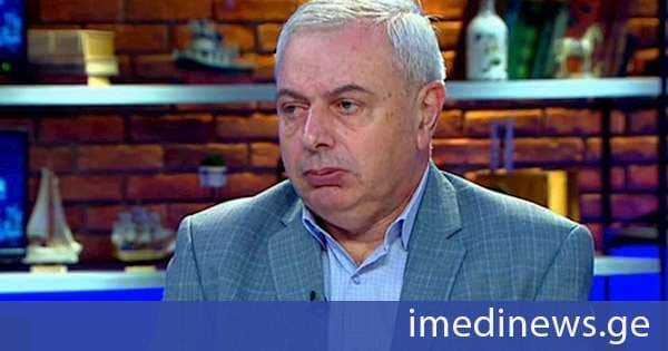 ზაალ ანჯაფარიძე: ერთი „ნაცის“ გია ბარამიძის პროვოკაციის გაგრძელება არის მეორე „ნაცის“ ნიკა გვარამიას განცხადება, რომ აფხაზებს და ქართველებს ერთმანეთი არ უყვართ და ამიტომ თურმე, აფხაზეთი უნდა დავთმოთო. ალბათ, იგივეს ფიქრობს ცხინვალზეც, თან დააყოლა „წყალგაუ,მტარი არგუმენტი,“ ასე უფრო მარტივად მიგვიღებენ ევროკავშირშიო