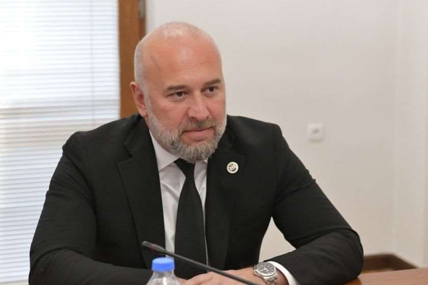 ზვიად შალამბერიძე „კორძის“ კონცერტის გაუქმებაზე: სამწუხაროდ, ცოტა გვიან მიხვდნენ, თუ რა შეცდომა დაუშვეს იმით, რომ „კორძის“ კონცერტი უნდა დაეფინანსებინათ და ვფიქრობ, რომ სწორი გადაწყვეტილება მიიღეს