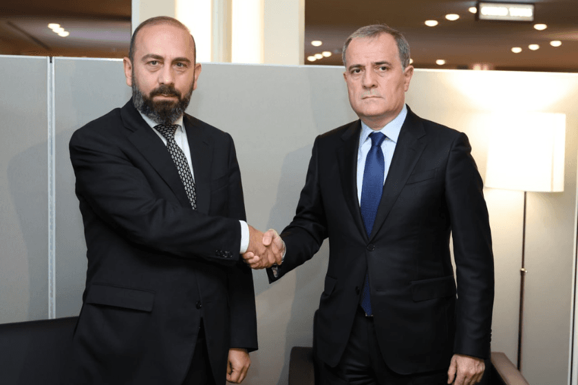 სომხეთის და აზერბაიჯანის საგარეო საქმეთა მინისტრებმა ორ ქვეყანას შორის სამშვიდობო პროცესი განიხილეს