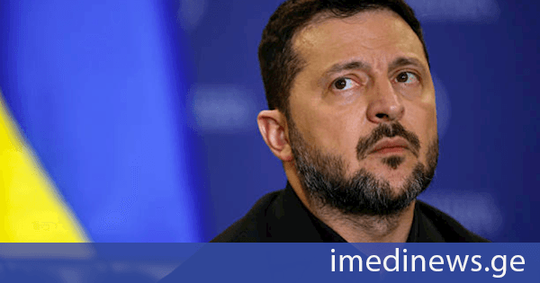 სამხრეთ კორეის პრეზიდენტმა ზელენსკი სეულისთვის ჩრდილოკორეელი სამხედრო ტყვეების გადაცემის შესახებ საიდუმლო ინფორმაციის გათქმაში დაადანაშაულა - ადამიანს, რომელიც საკუთარი მცირე სარგებლისთვის სხვის სიცოცხლეს, ქვეყნის ინტერესებსა და უსაფრთხოებას აზიანებს, მკვლელს ან მოღალატეს უწოდებენ