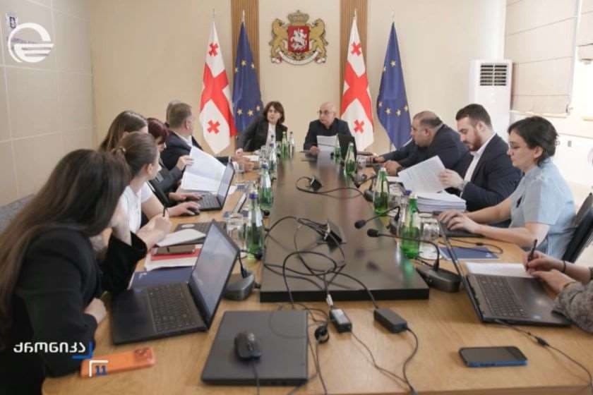 უწყებათაშორისი კოორდინაციის კომისიის მორიგ სხდომაზე სკოლებში ინფრასტრუქტურული პროექტების განხორციელების პროცესში არსებული გამოწვევები და მათი დაძლევის გზები განიხილეს